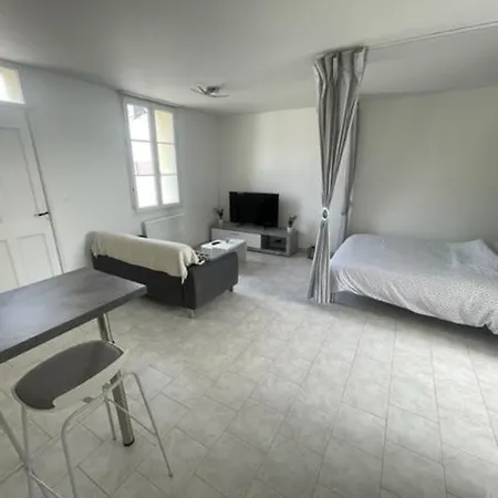 Chez Ben Et Lou 公寓 *